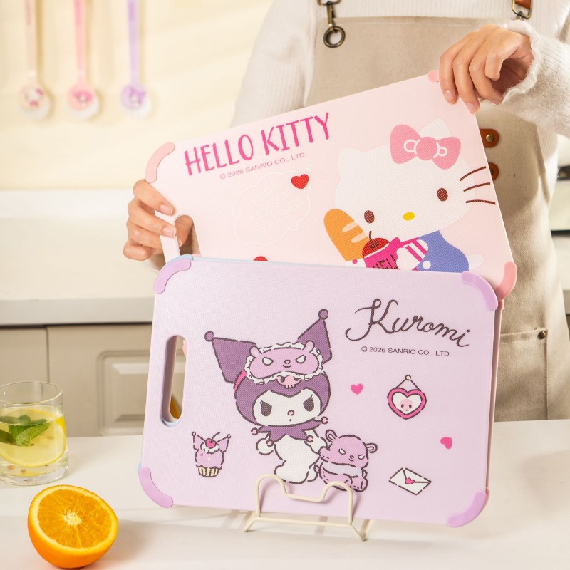 Sanrio Hello Kitty Baby Cuttin - Baby Food In Japan recension och pris
